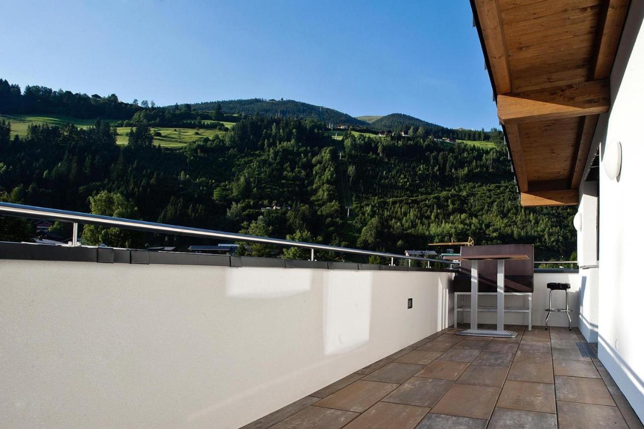 Apartment In Neukirchen With A Carport Neukirchen am Großvenediger 외부 사진